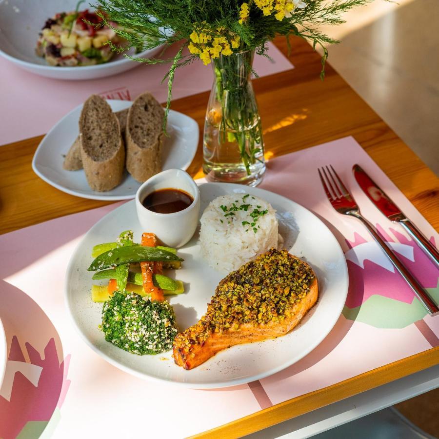 Bossa Nova Beirut Hotel Zewnętrze zdjęcie